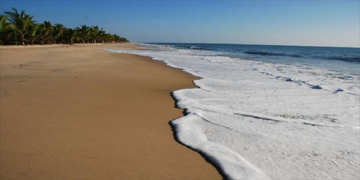 Marari-Beach-Alappuzha1